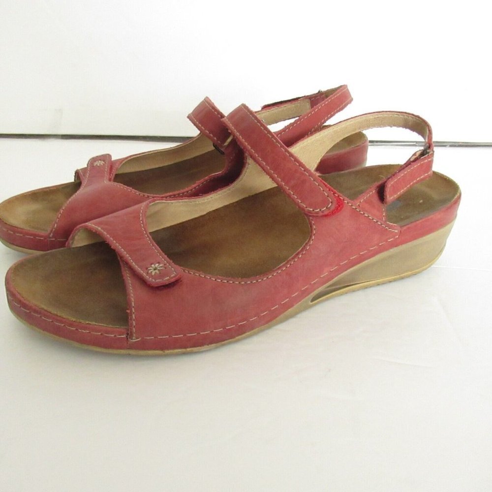 Wolky Sandals 41 9.5 Red Distressed Leather Backstrap Comfort Wedge‎